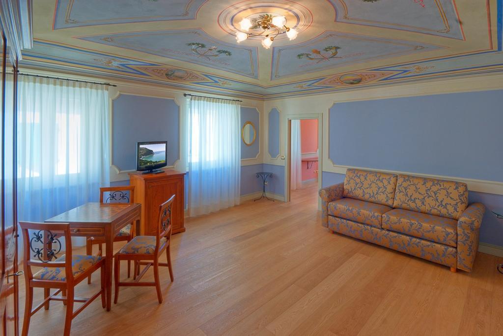 Bed and Breakfast Il Vicolo Relais Сіроло Номер фото