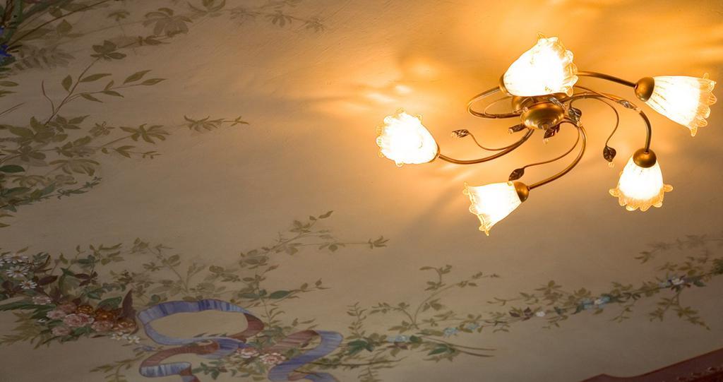 Bed and Breakfast Il Vicolo Relais Сіроло Екстер'єр фото